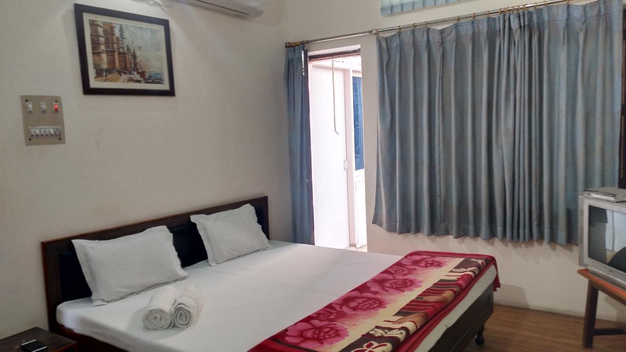 Ishan Paying Guest House Varanasi Luaran gambar