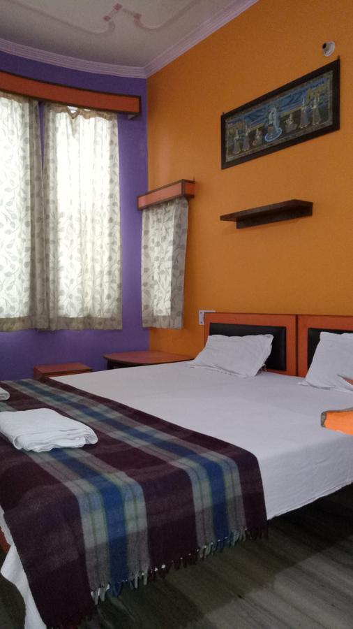 Ishan Paying Guest House Varanasi Bilik gambar