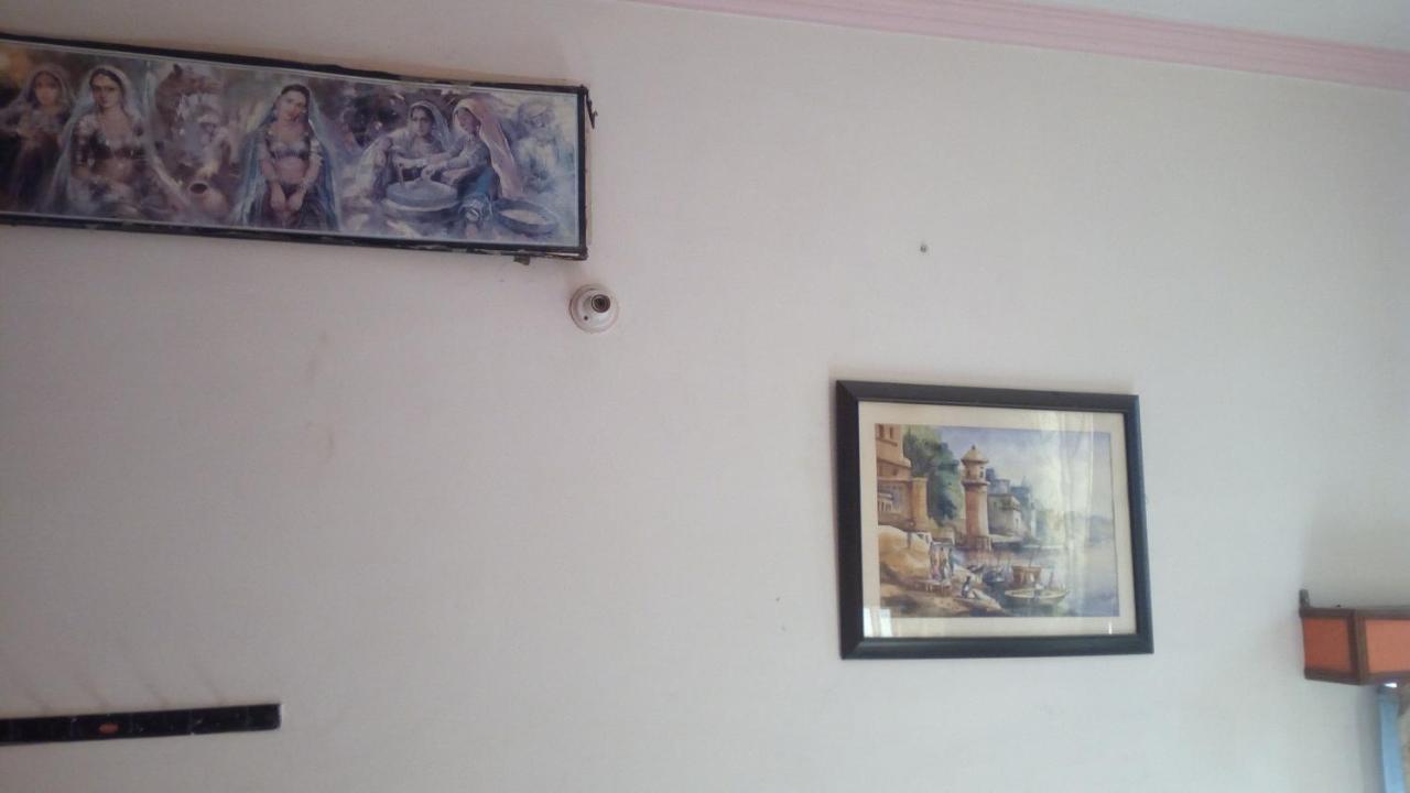 Ishan Paying Guest House Varanasi Luaran gambar