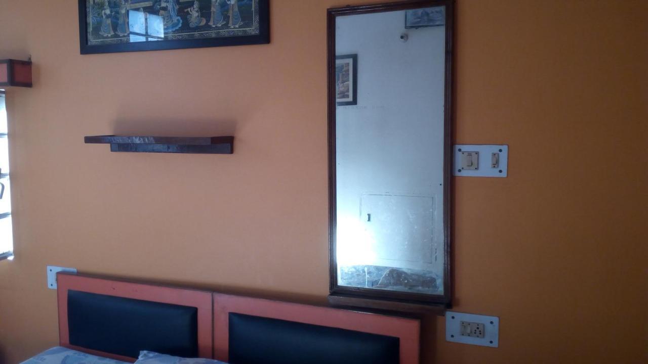 Ishan Paying Guest House Varanasi Luaran gambar