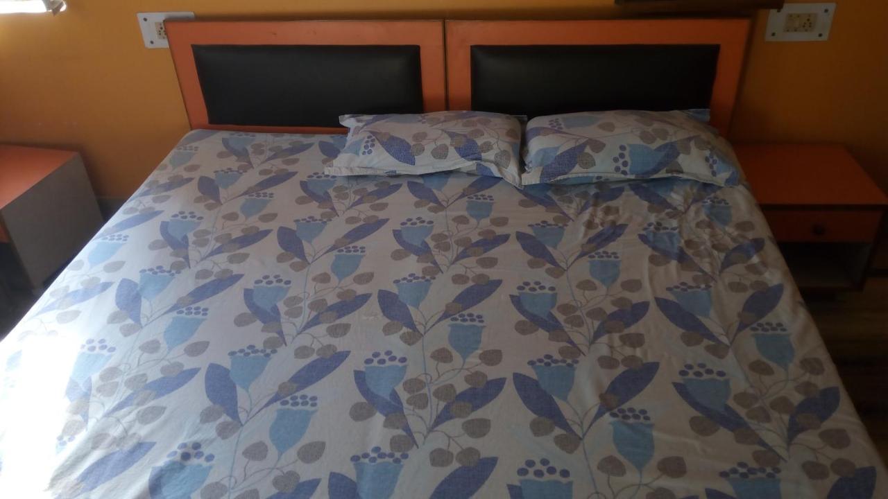Ishan Paying Guest House Varanasi Luaran gambar
